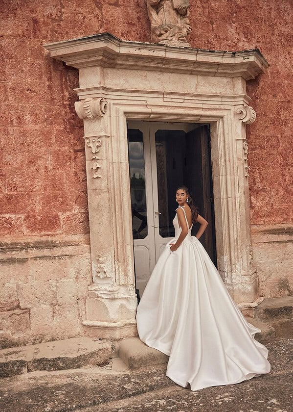 Trouwjurk Mirena van Modeca kopen bij Weddings 1