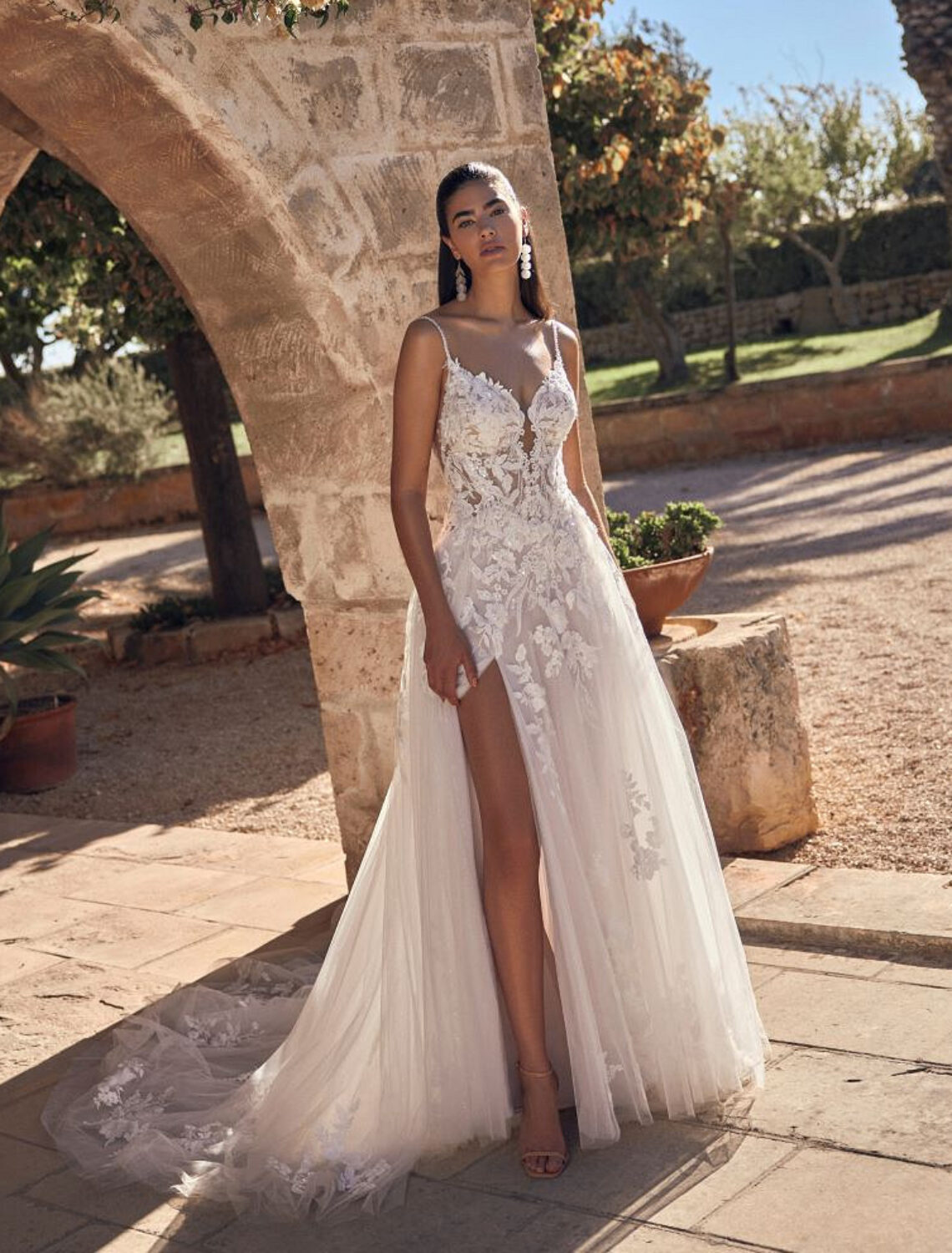 Trouwjurk Mivonne van Modeca kopen bij Weddings 4