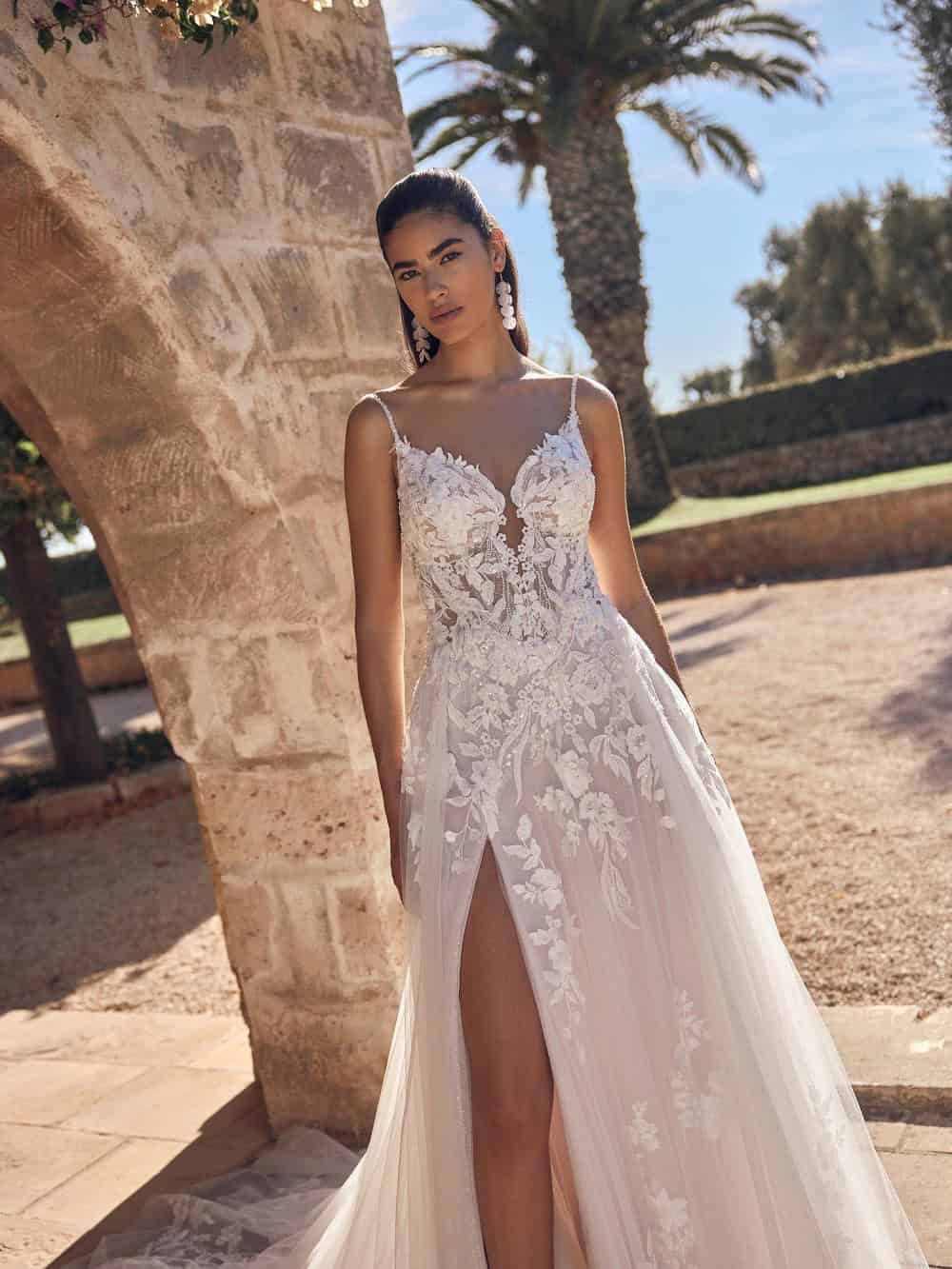 Trouwjurk Mivonne van Modeca kopen bij Weddings 2
