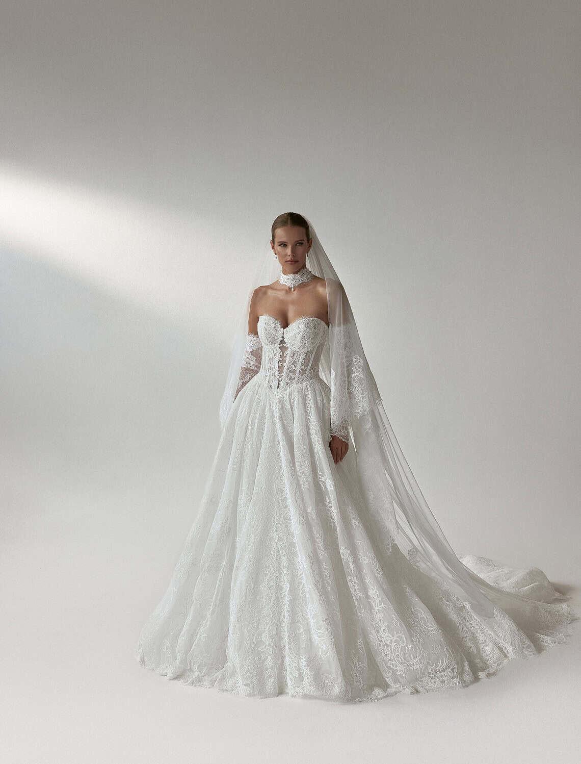 Trouwjurk Nadin van Dominiss kopen bij Weddings 1