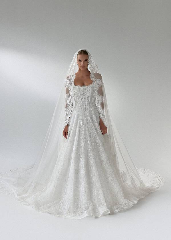 Trouwjurk Nora van Dominiss kopen bij Weddings 4