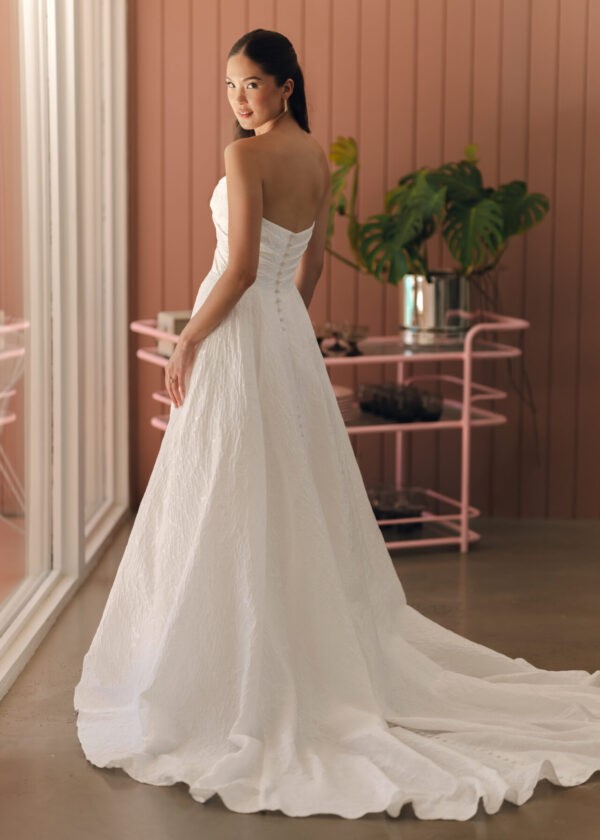 Trouwjurk SY8191 van Stella York kopen bij Weddings 4