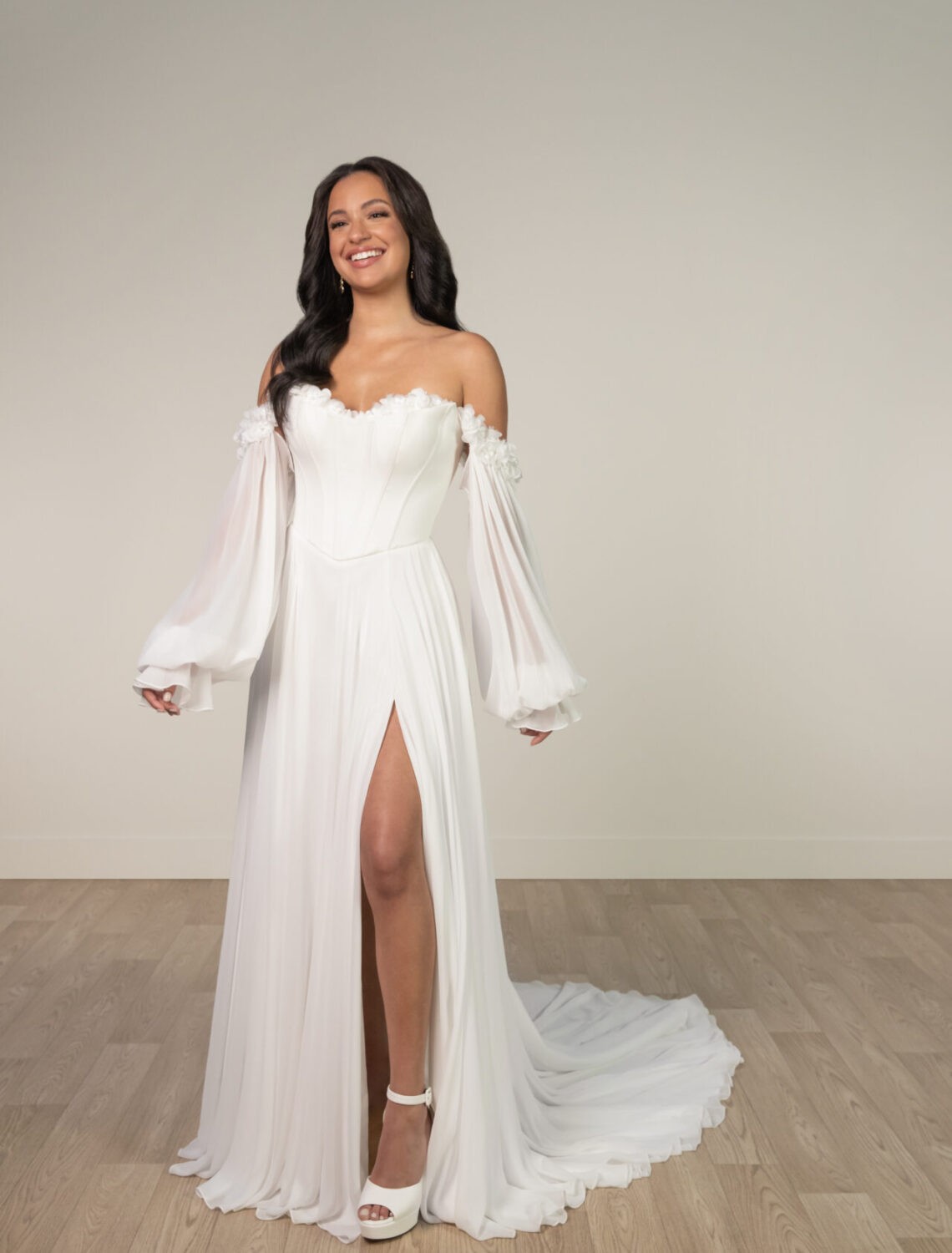 Trouwjurk SY8244 van Stella York kopen bij Weddings 3