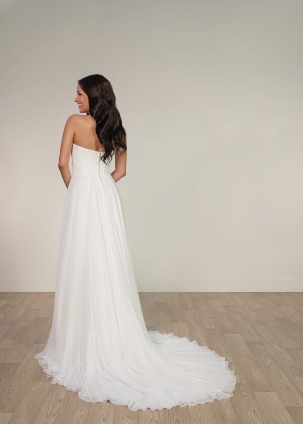 Trouwjurk SY8244 van Stella York kopen bij Weddings 6