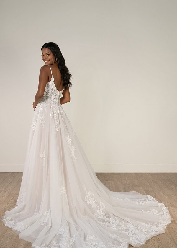 Trouwjurk SY8293 van Stella York kopen bij Weddings 5