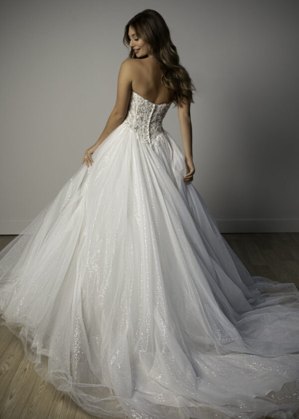 Trouwjurk SY8301 van Stella York kopen bij Weddings 2