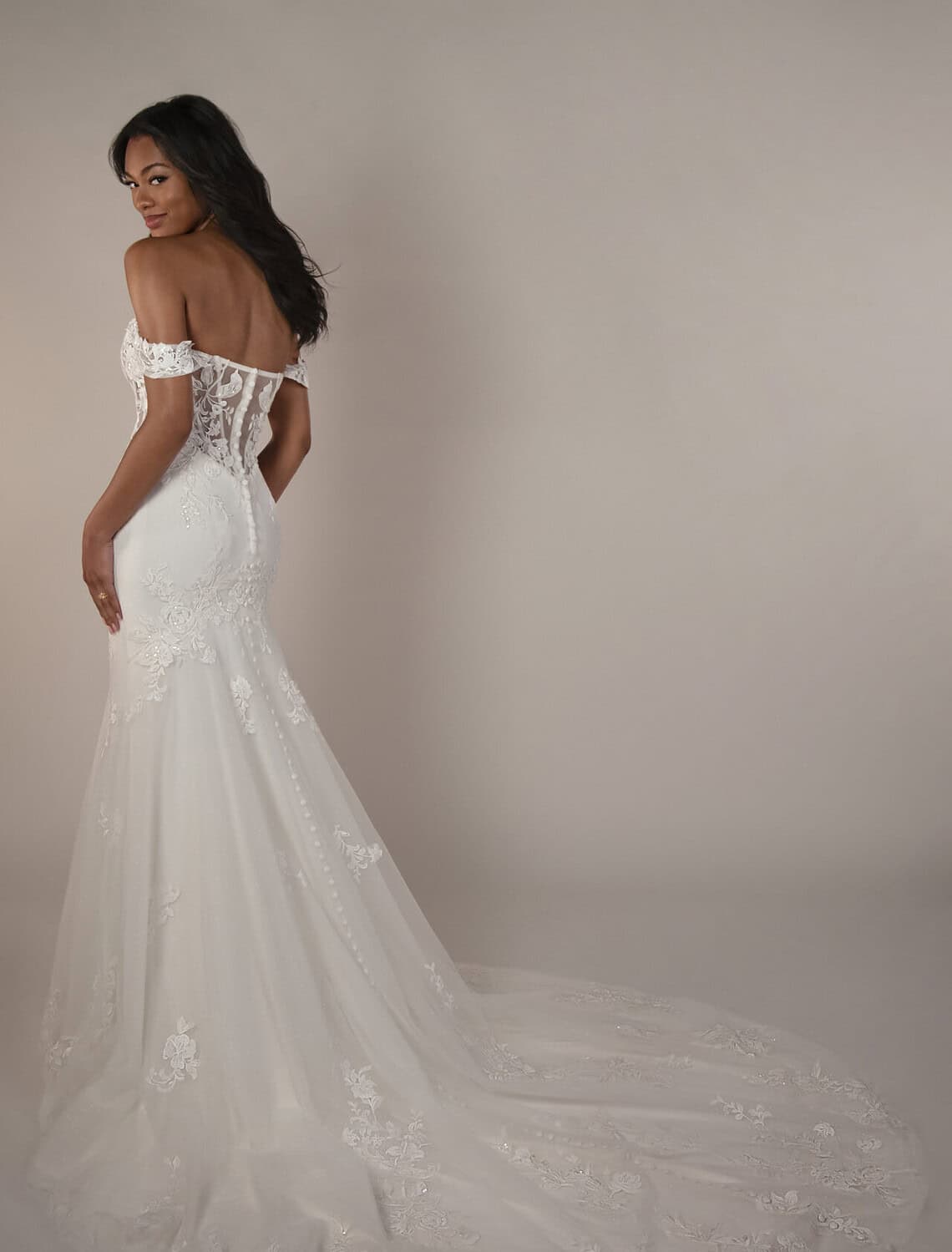 Trouwjurk SY8385 van Stella York kopen bij Weddings 2