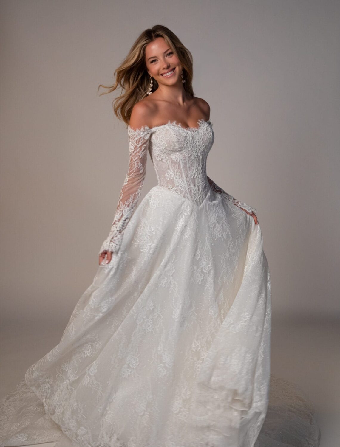 Trouwjurk SY8389 van Stella York kopen bij Weddings 5