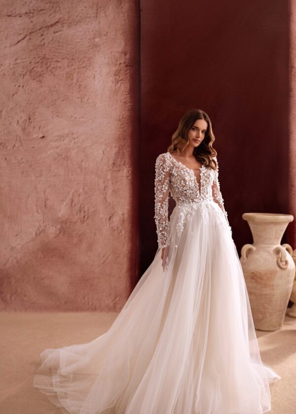 Trouwjurk Shanin van Dama Couture kopen bij Weddings 1