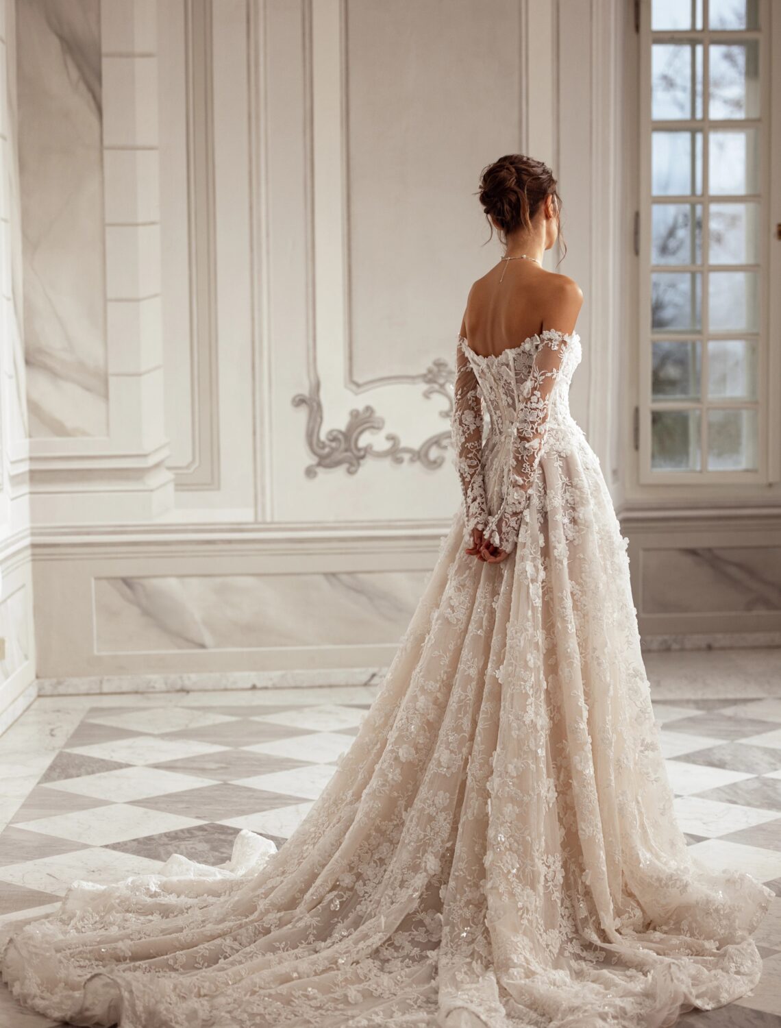 Trouwjurk Sylvie van Tina Valerdi kopen bij Weddings 1