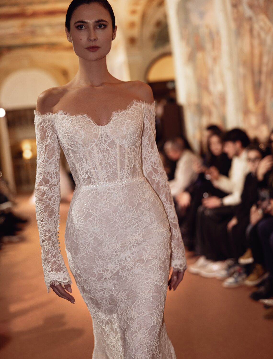 Trouwjurk YD18285 Rodia van Yedyna kopen bij Weddings 2