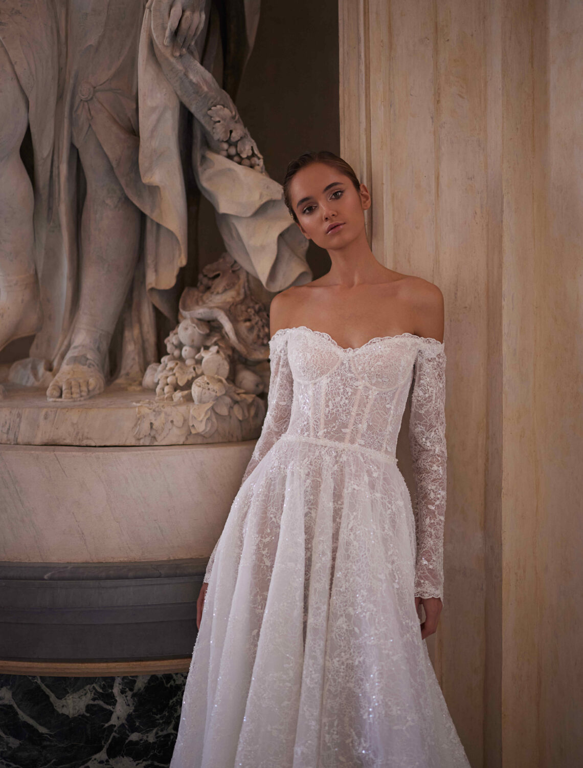 Trouwjurk Elysia van Yedyna kopen bij Weddings 1