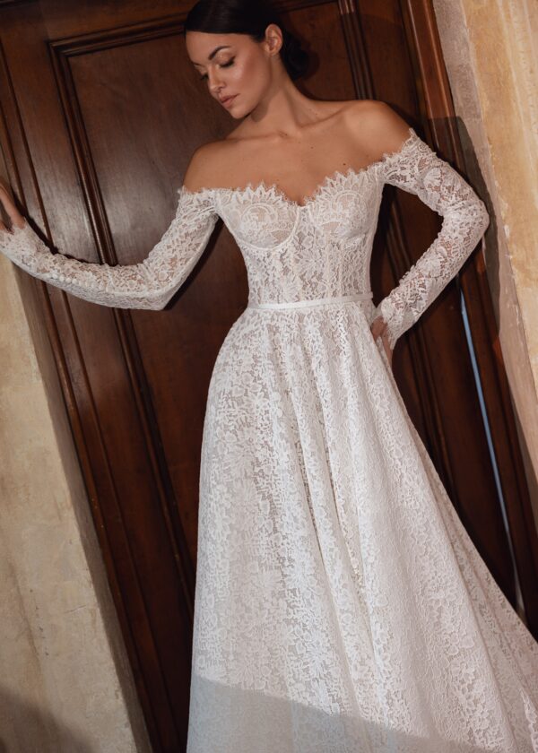 Trouwjurk Antopia van Yedyna kopen bij Weddings 2