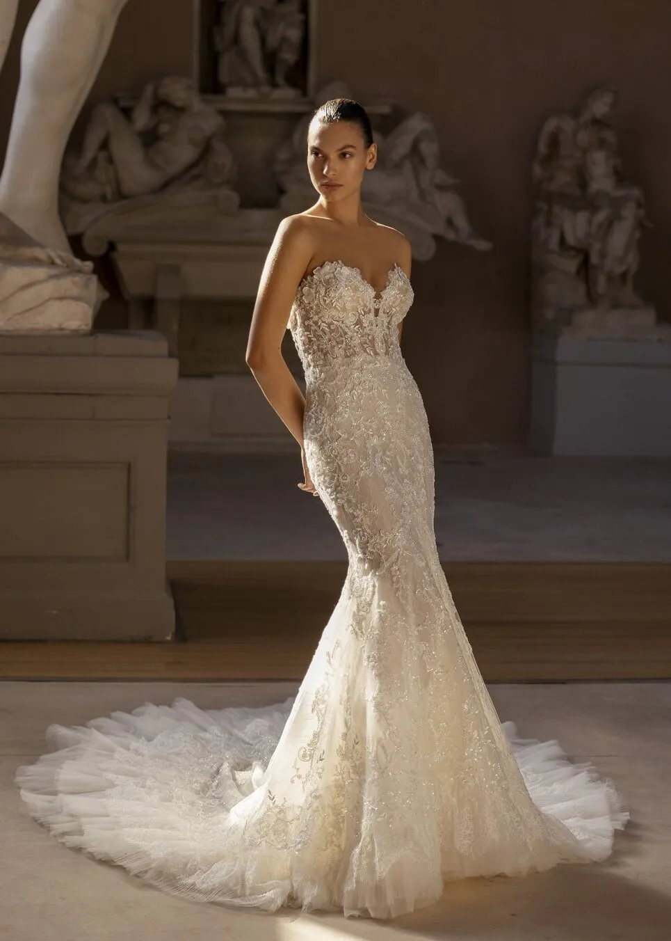 Trouwjurk Zhea van Modeca kopen bij Weddings 3