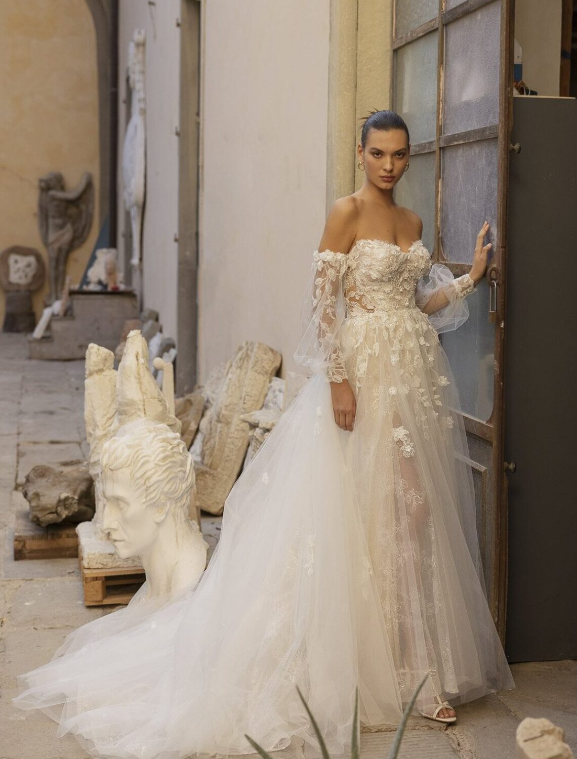 Trouwjurk Zoya van Modeca kopen bij Weddings 2