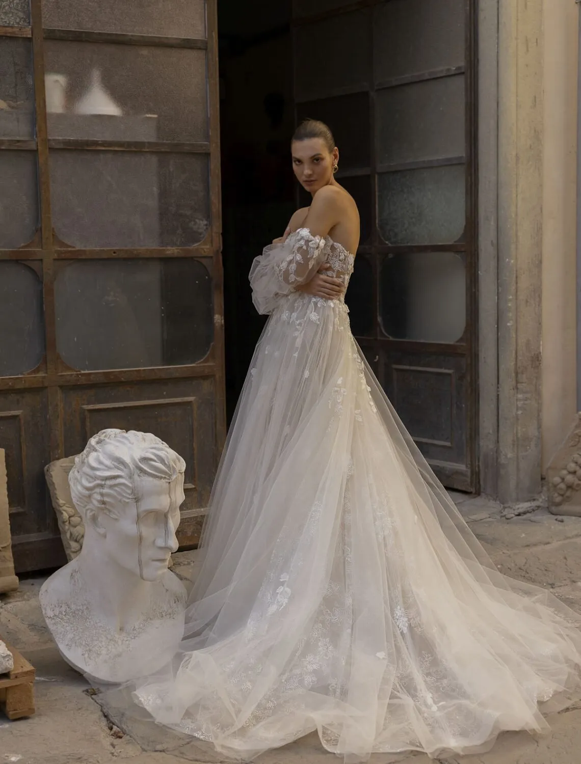 Trouwjurk Zoya van Modeca kopen bij Weddings 6