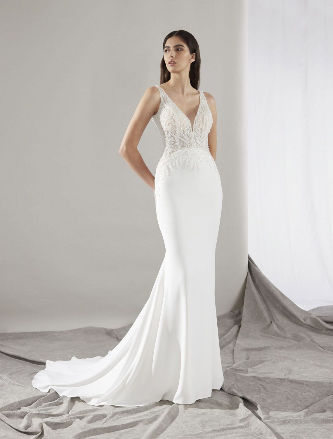 Trouwjurk Clin van Pronovias kopen bij Weddings 1