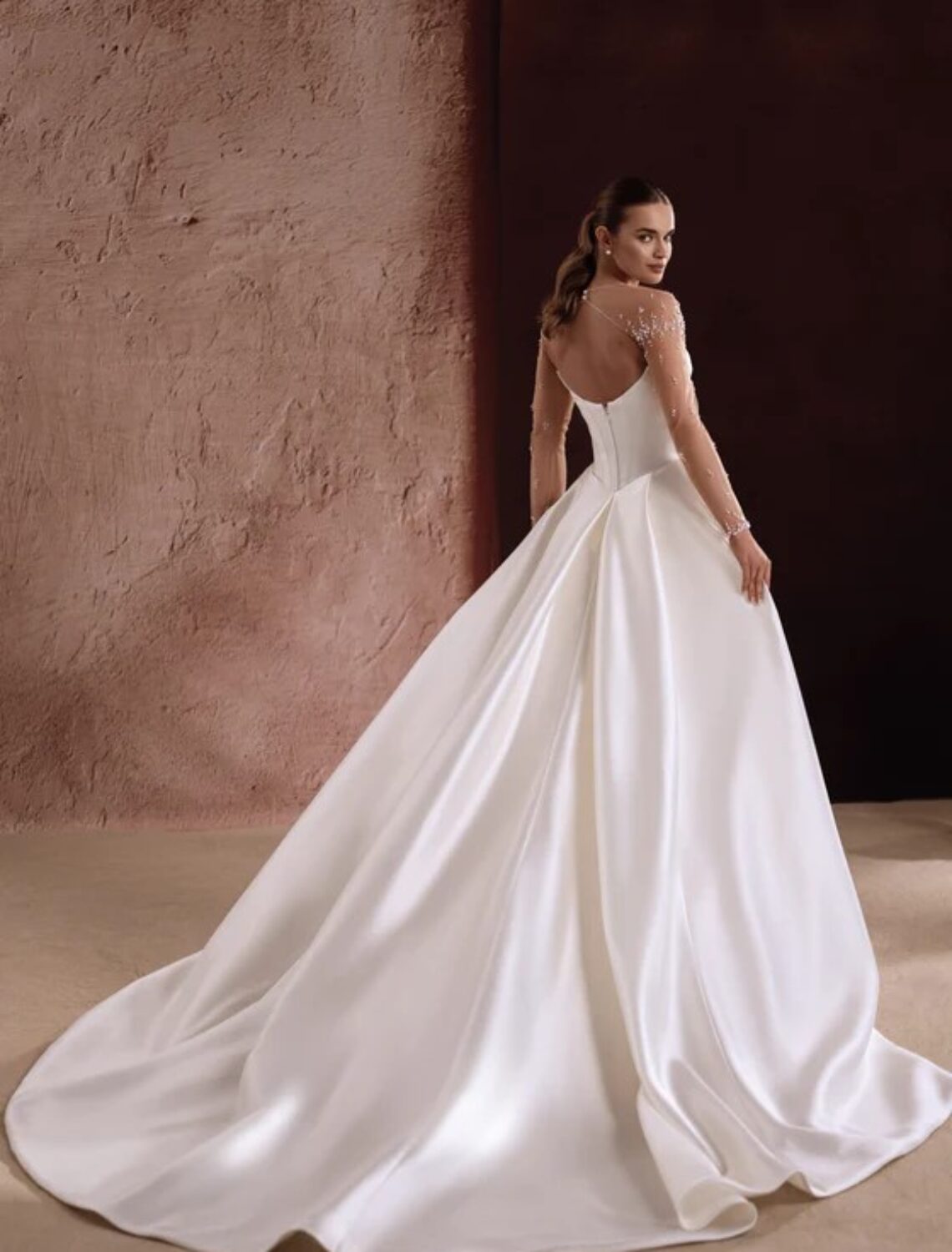 Trouwjurk Aylin van Dama Couture kopen bij Weddings 2