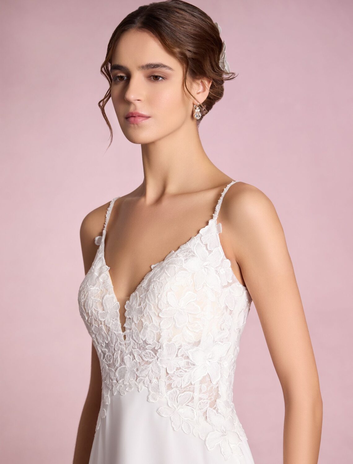 Trouwjurk Ebina van White One kopen bij Weddings 4