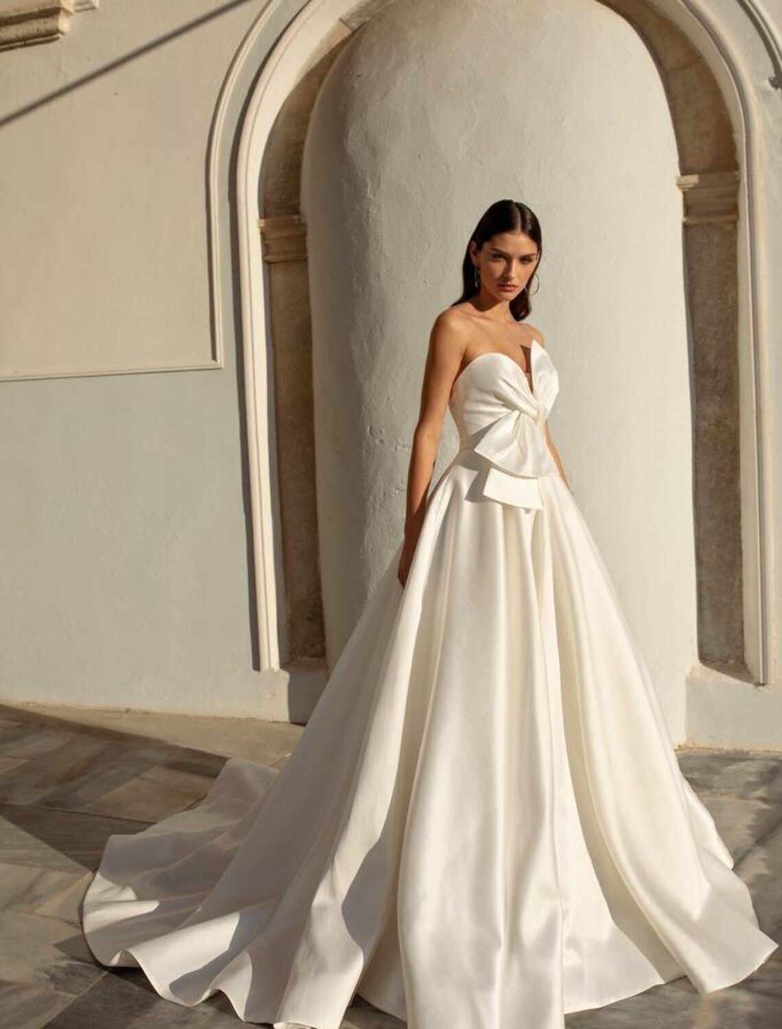 Trouwjurk Grand van Dominiss kopen bij Weddings 2