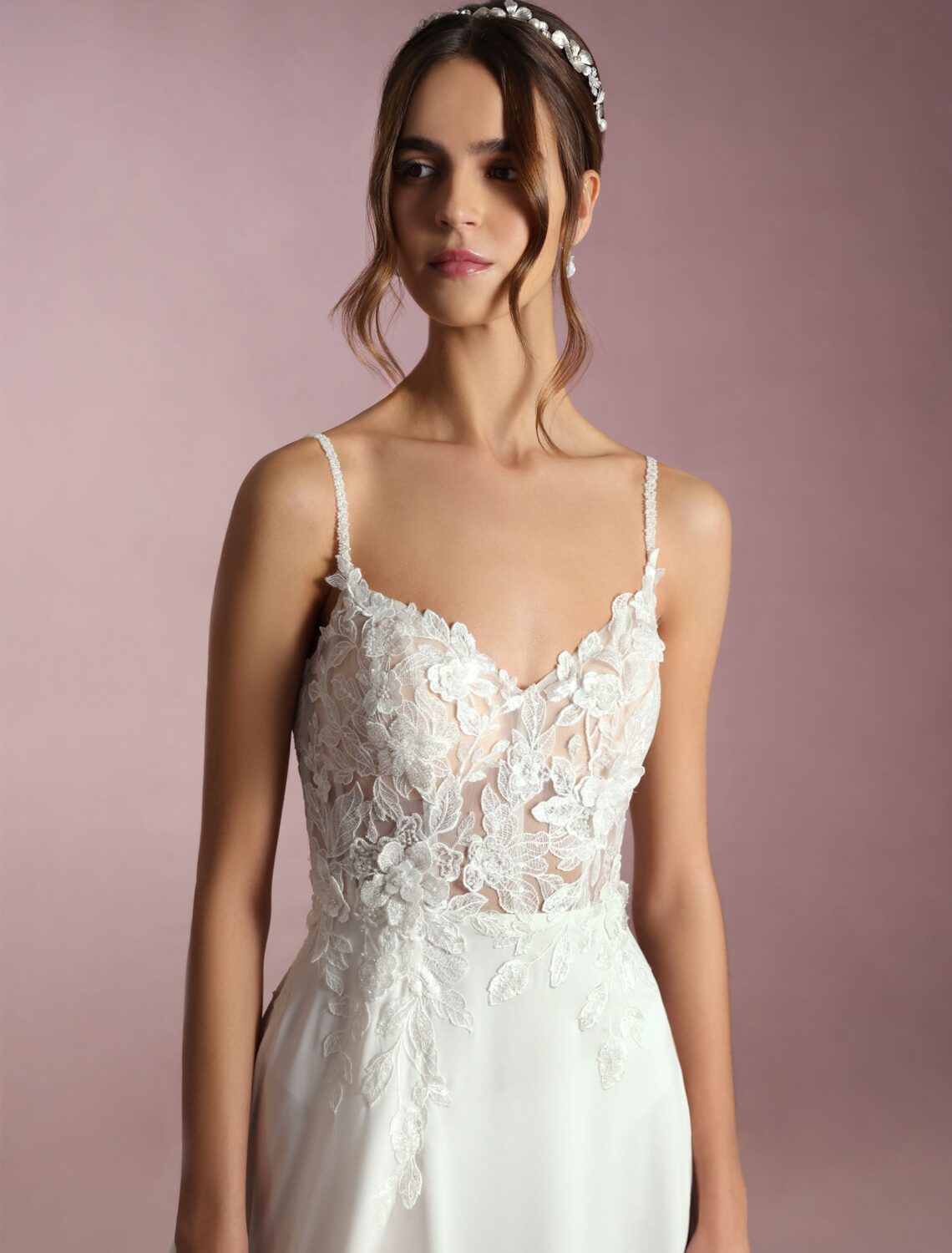 Trouwjurk Kami van White One kopen bij Weddings 3