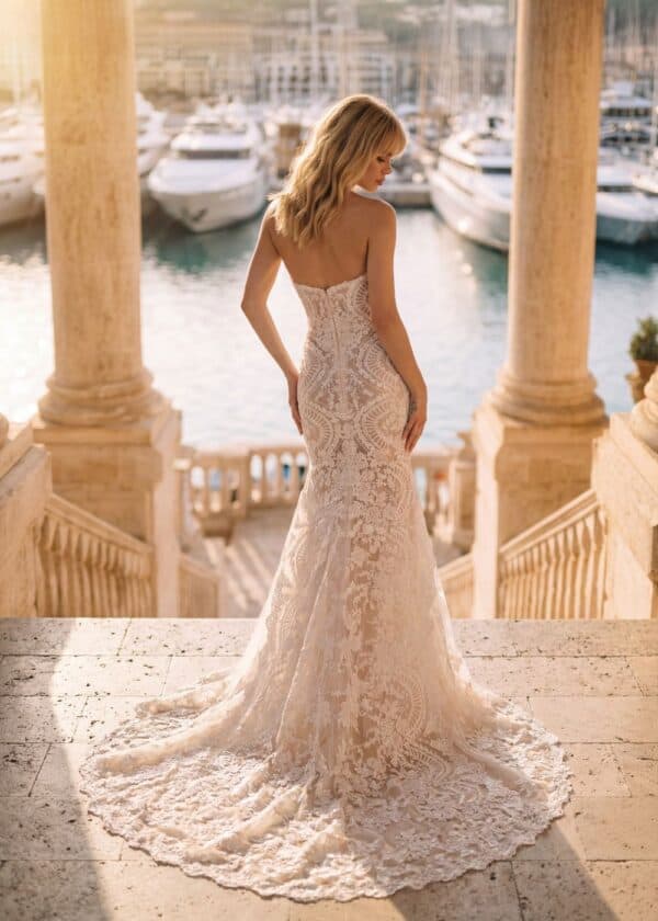 Trouwjurk Kayla van Randy Fenoli Bridal kopen bij Weddings 1