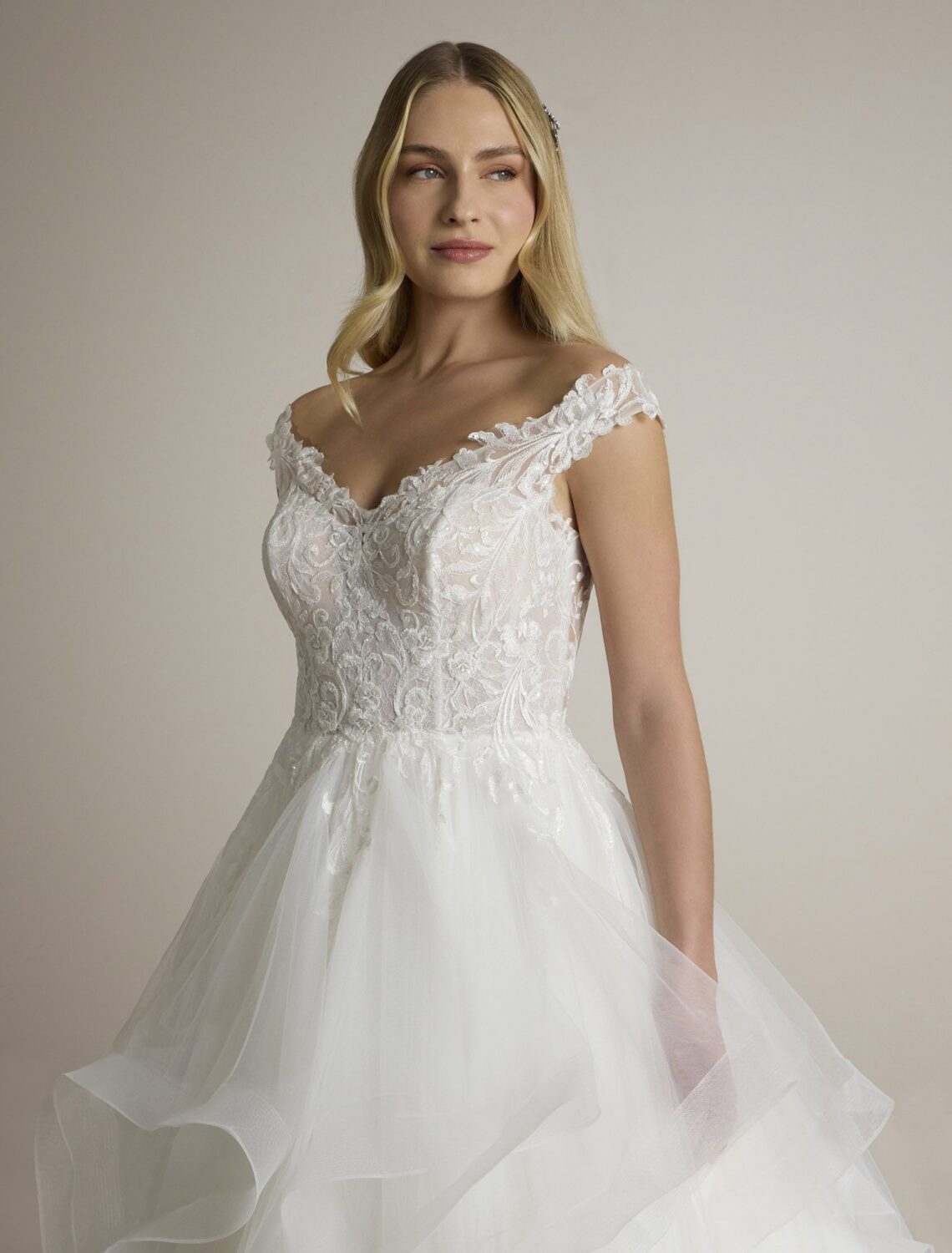 Trouwjurk Nayu van Ladybird kopen bij Weddings 3