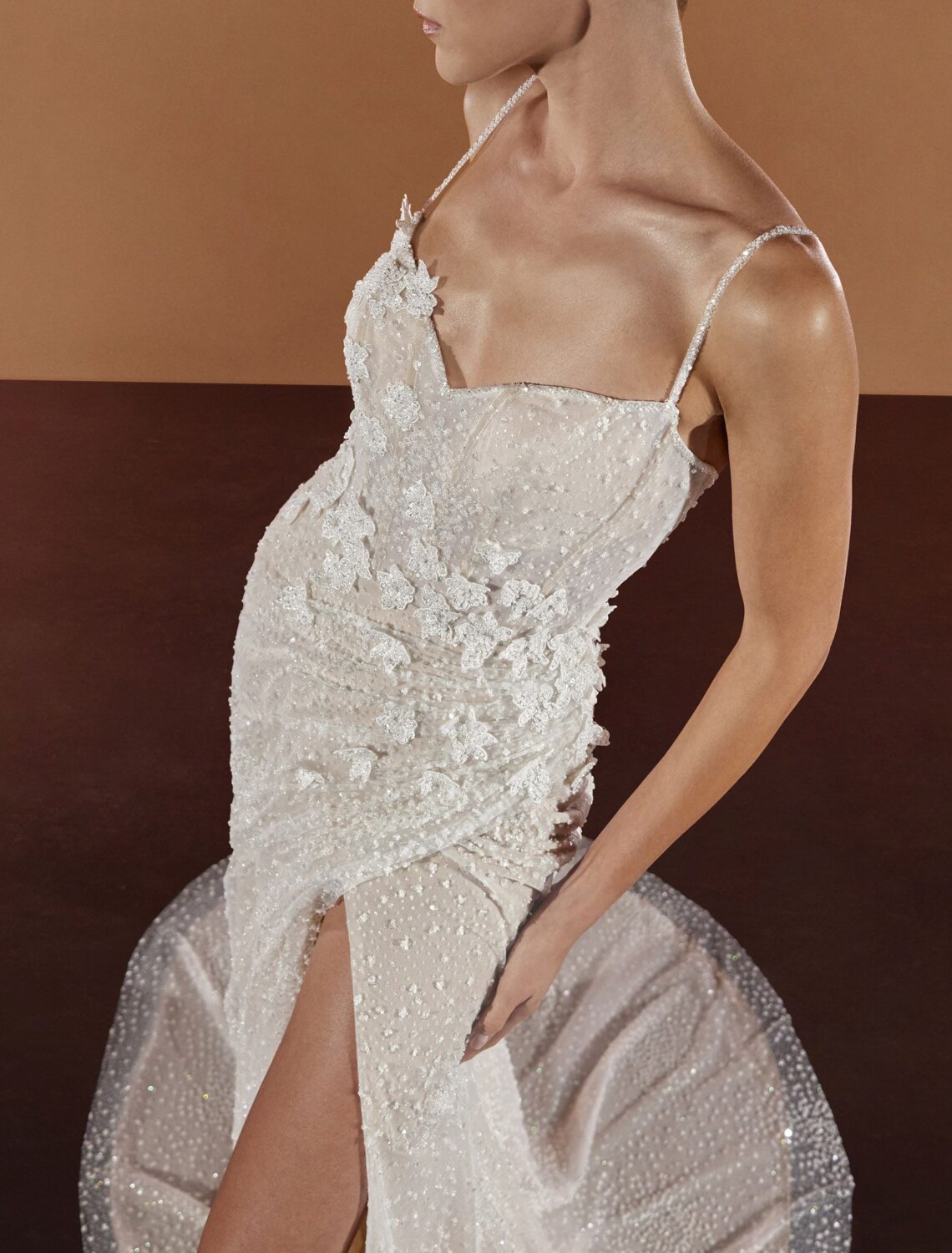 Trouwjurk Nidhi van Pronovias Privée kopen bij Weddings 4