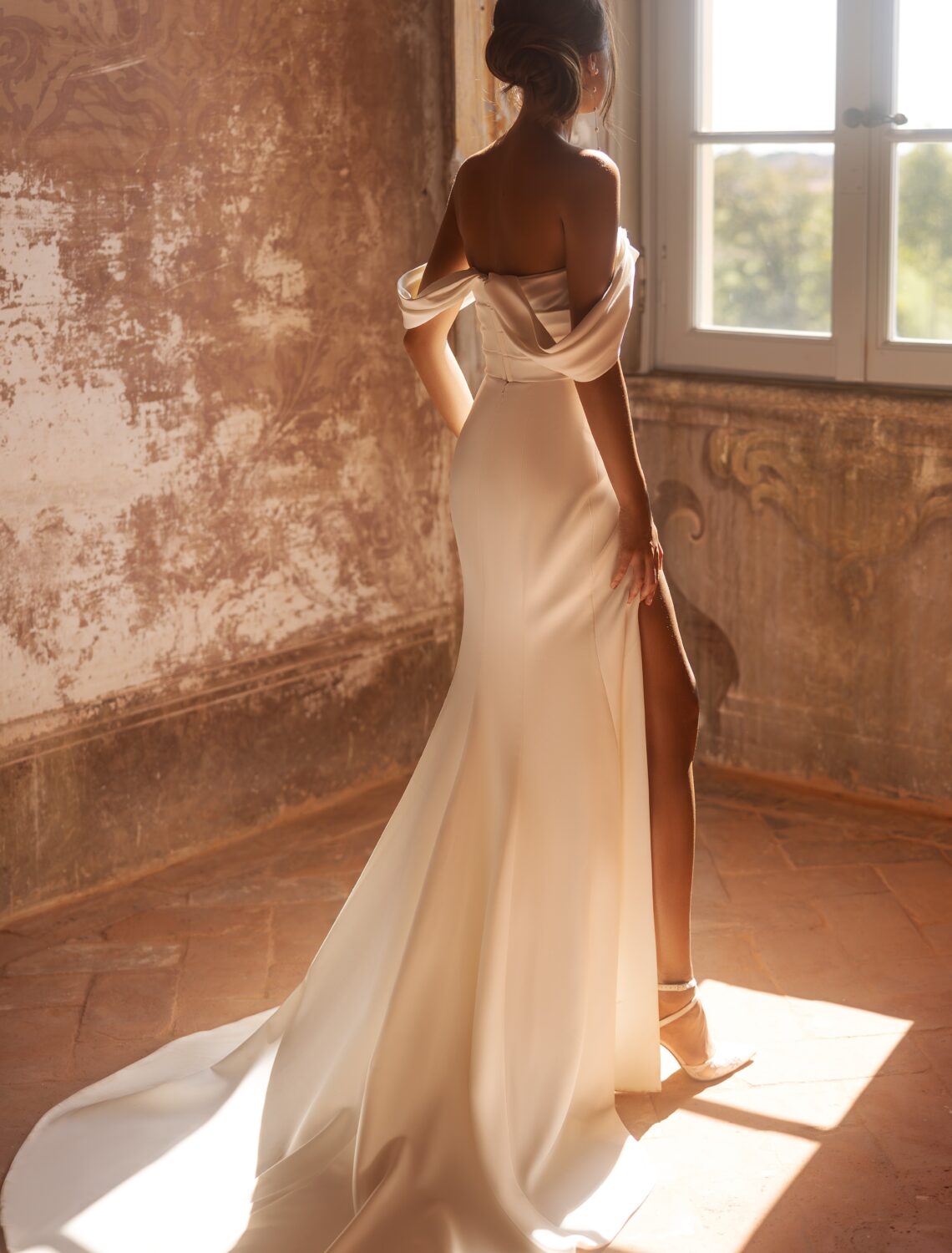 Trouwjurk YD18223 Amelia van Yedyna kopen bij Weddings 2