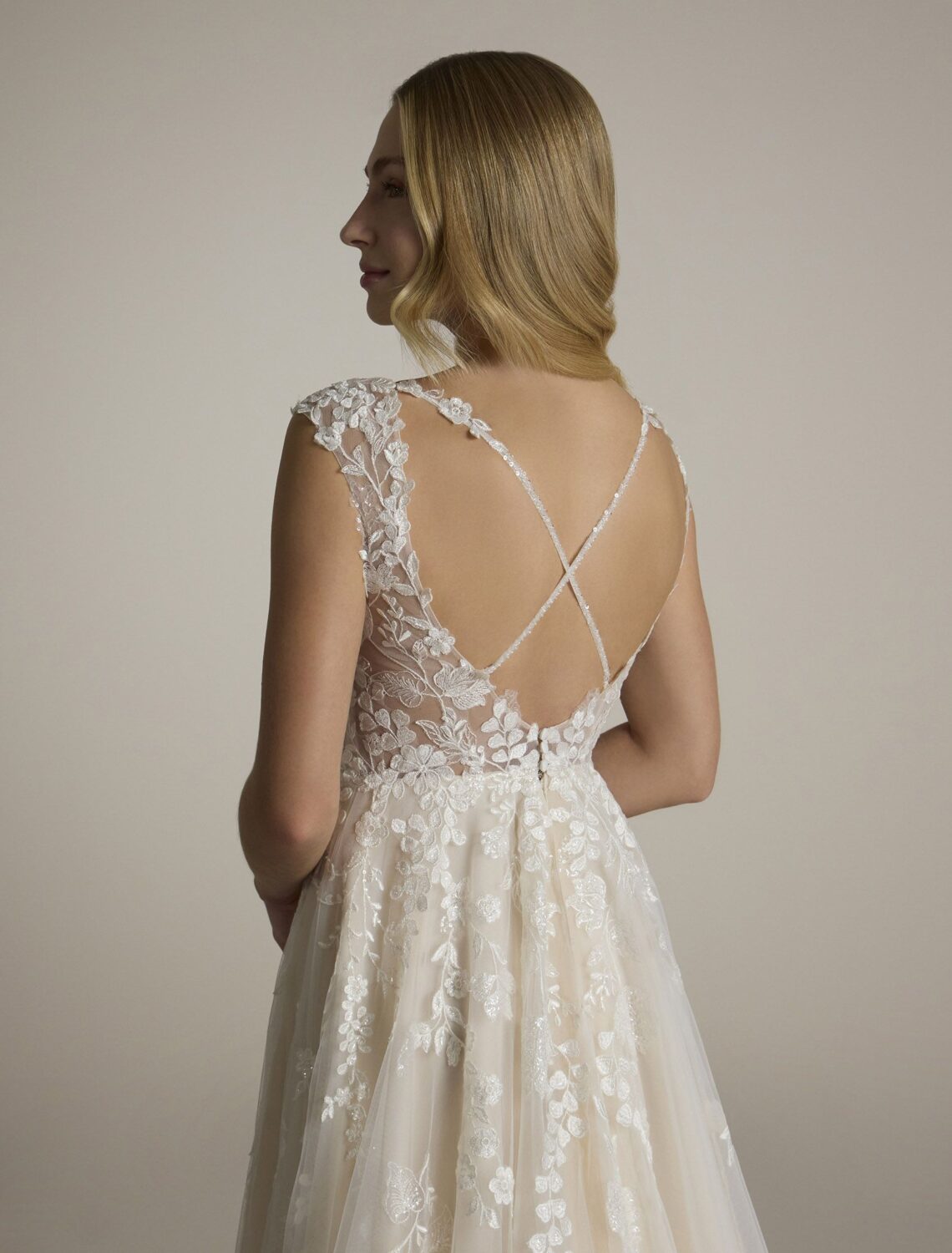 Trouwjurk Parvana van Ladybird kopen bij Weddings 3